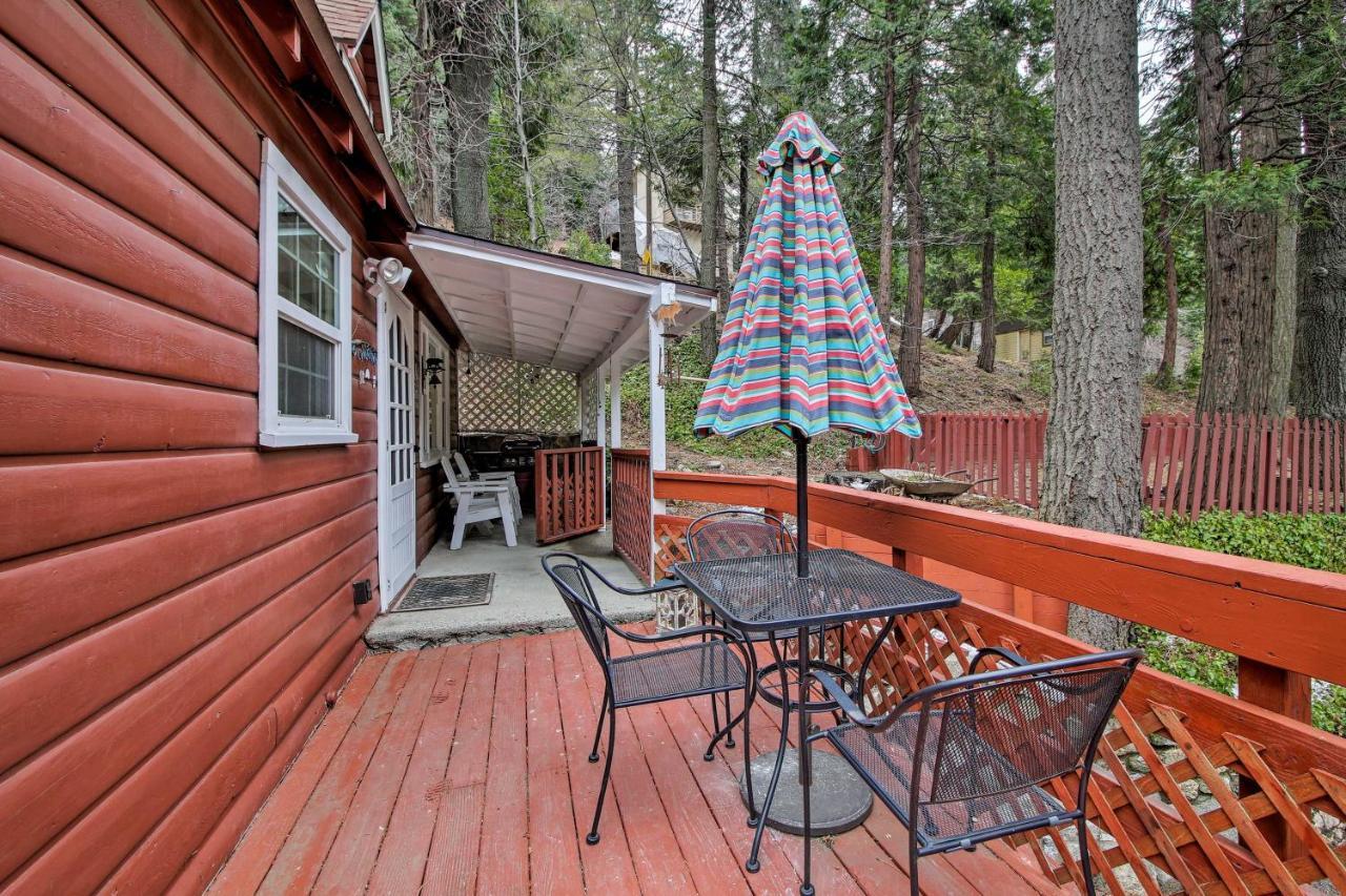 Vintage Snow White Cottage About 2 Miles To Village! Lake Arrowhead Ngoại thất bức ảnh